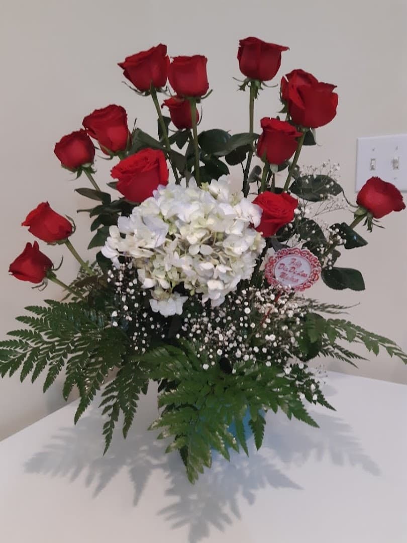 Conchita's Flowers To Go! - Image 1