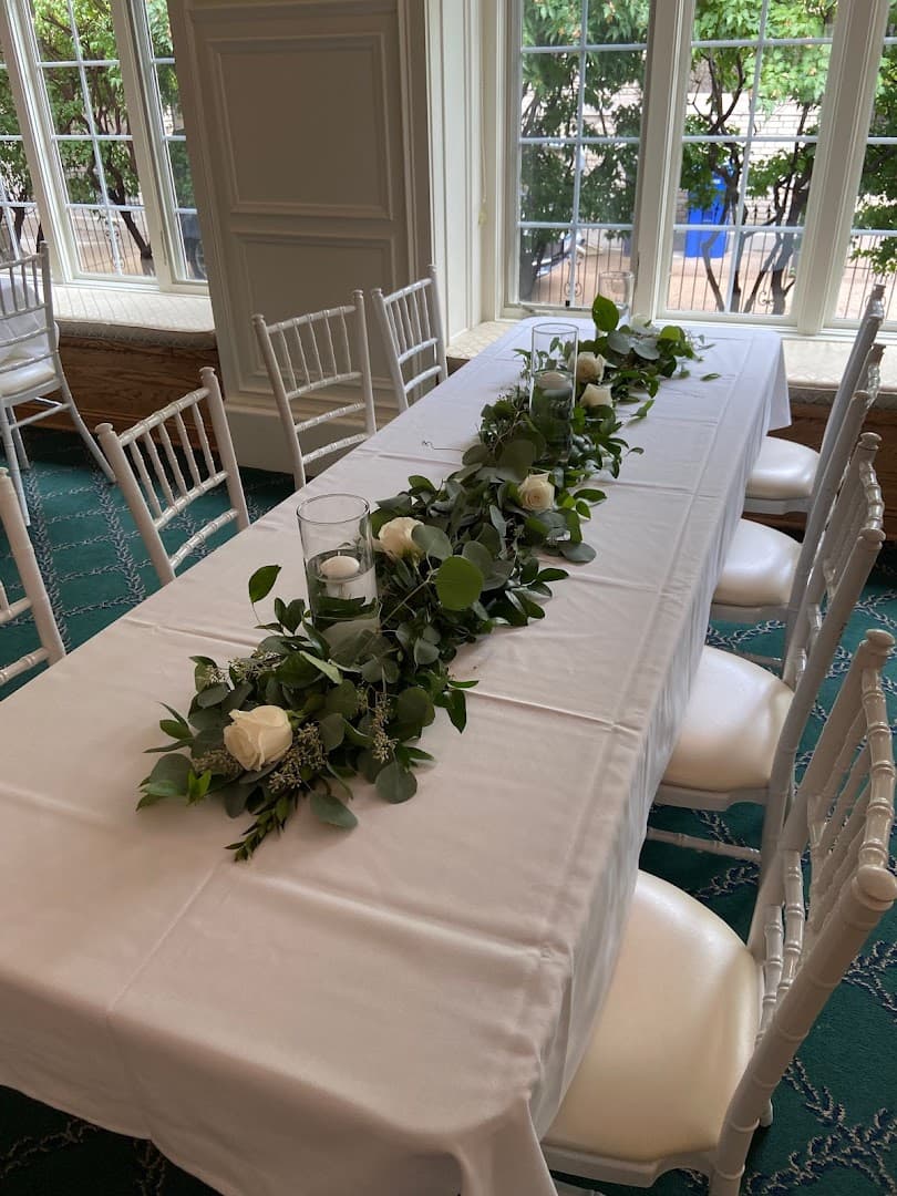 Lindskoog Florist - Image 1