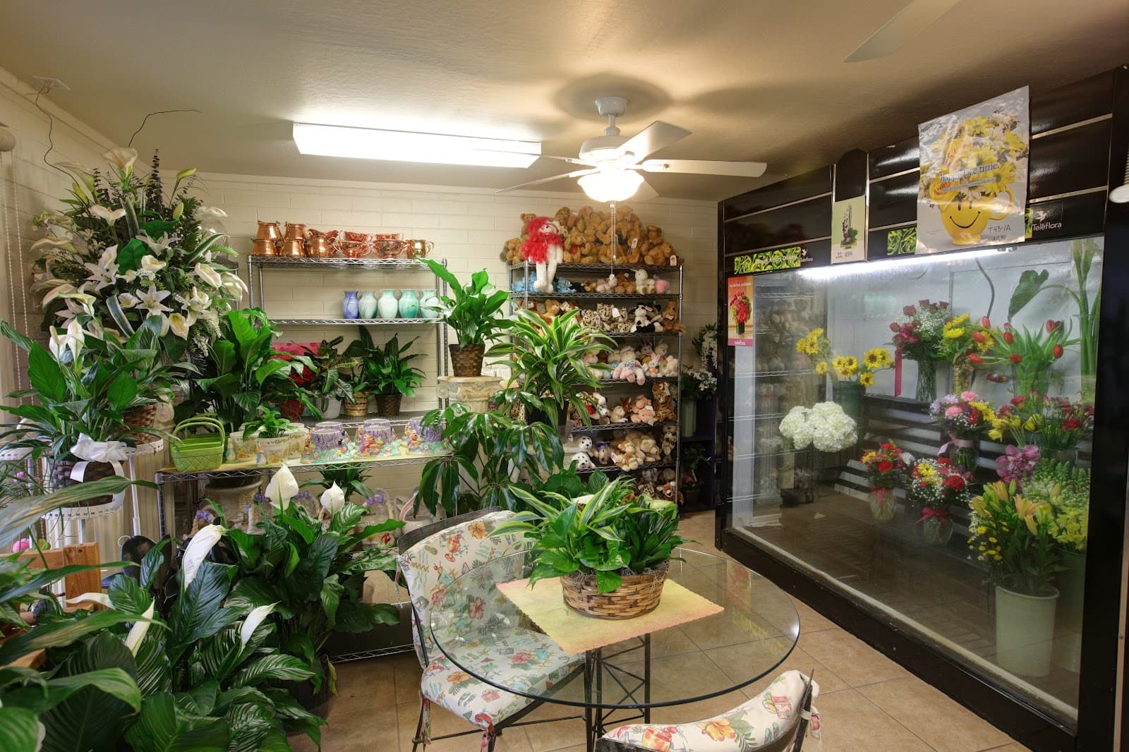 Chandler Flowers and Gifts - Image 1