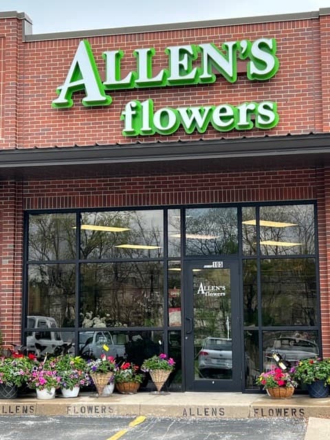Allen's Flowers Inc - Image 1