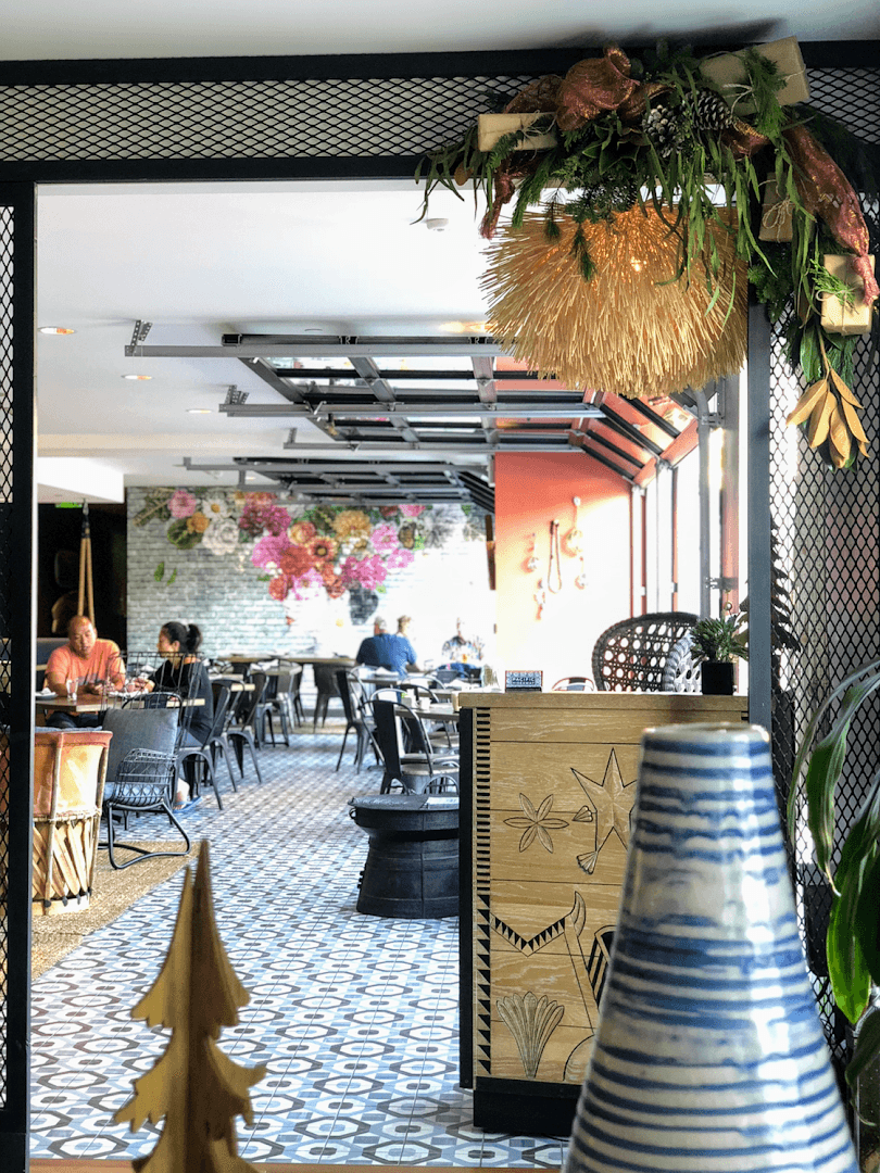 Love N’ Bloom Flower Shop - Image 1