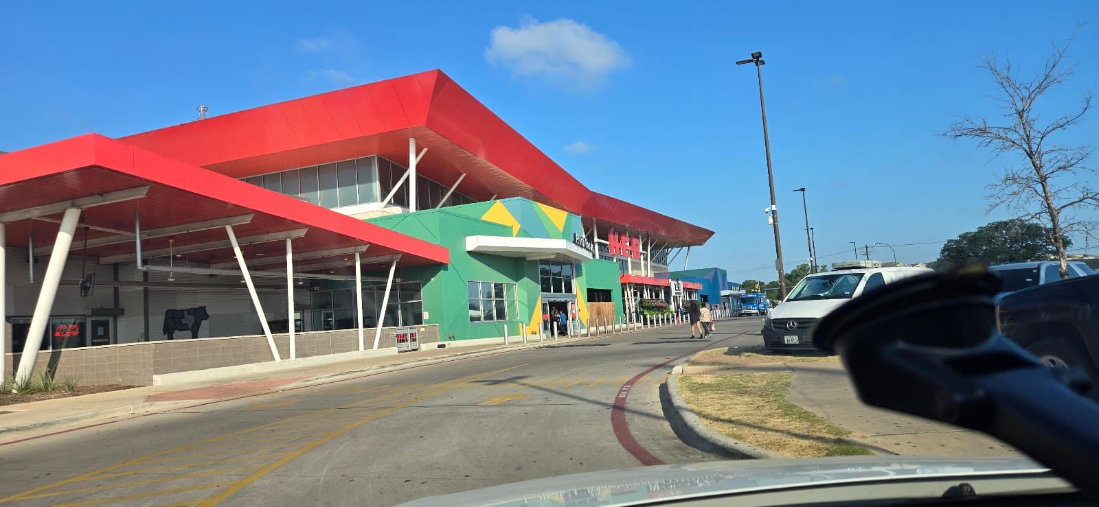 H-E-B Florist - Image 1