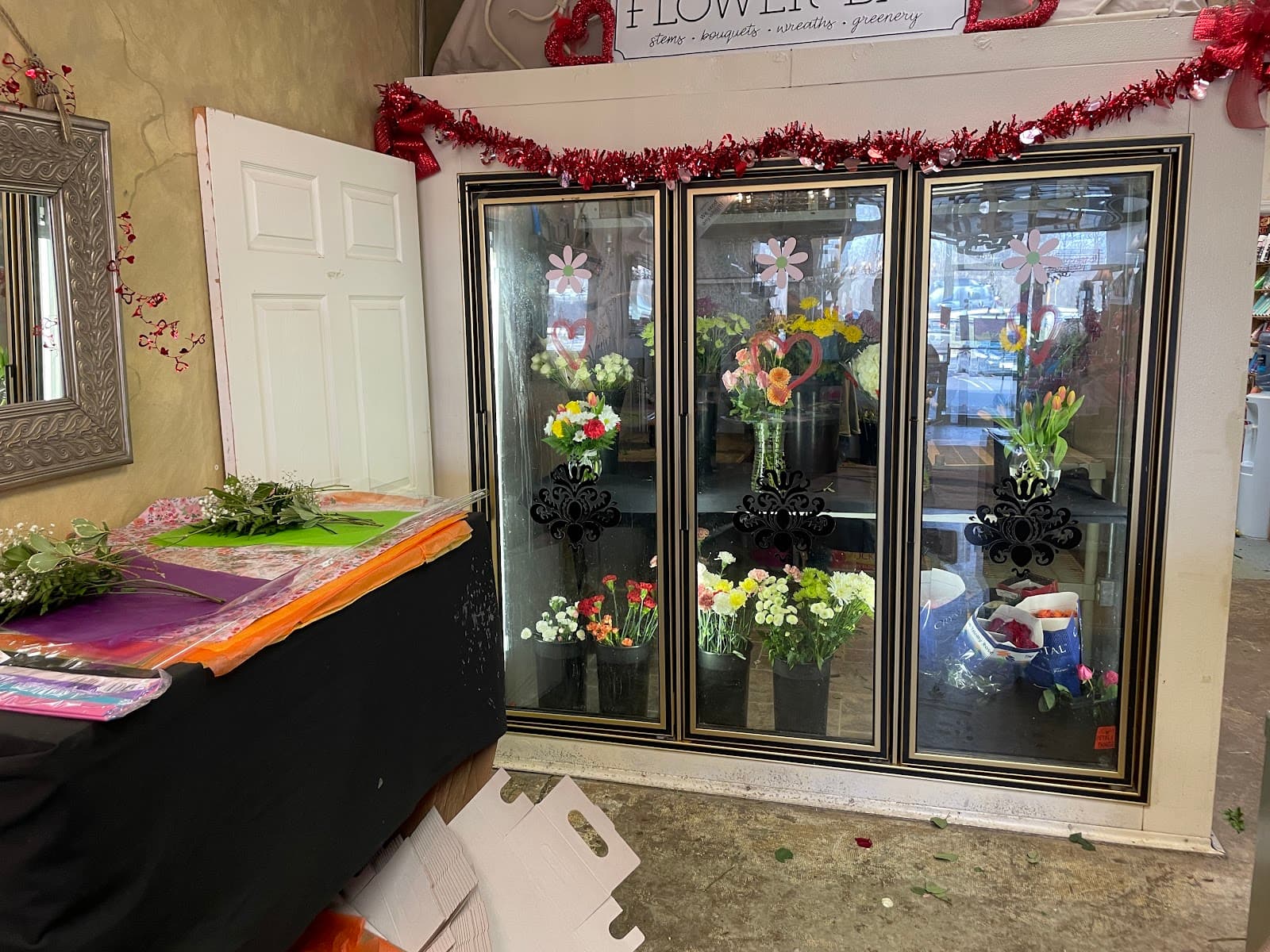 Petals & Things Florist - Image 1