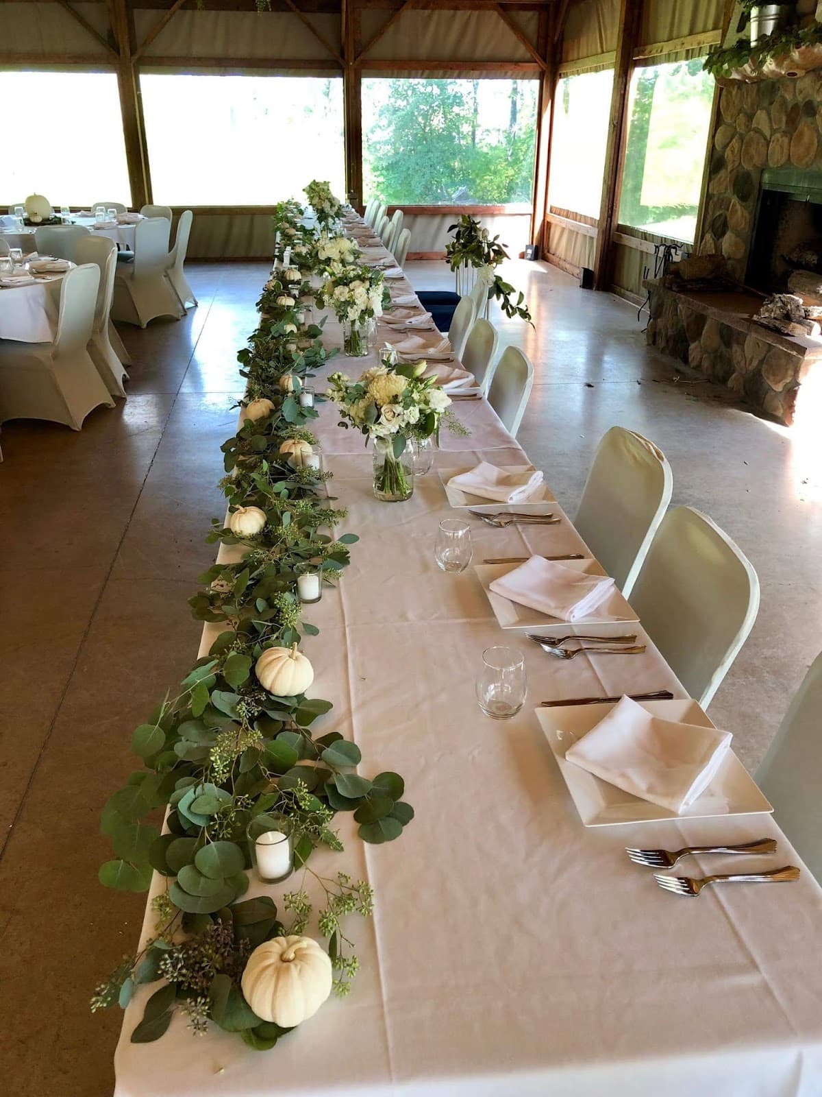 Dalbol Flowers & Gifts - Image 1