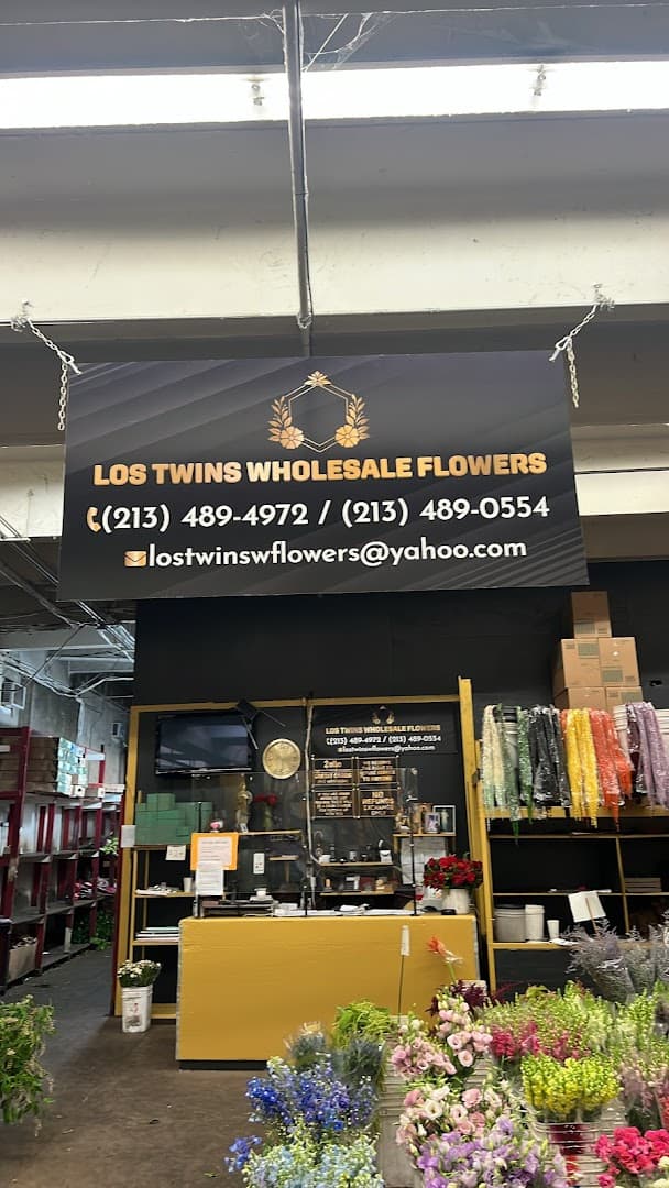 LOS TWINS WHOLESALE FLOWERS - Image 1