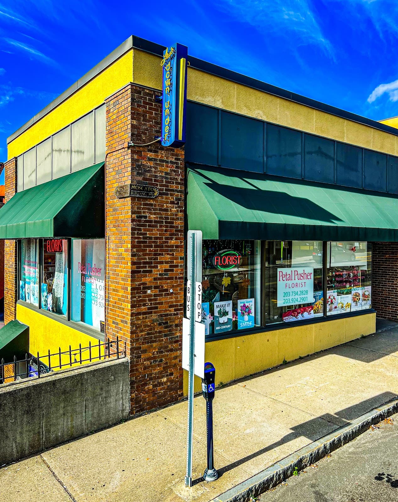 Petal Pusher Florist - Image 1