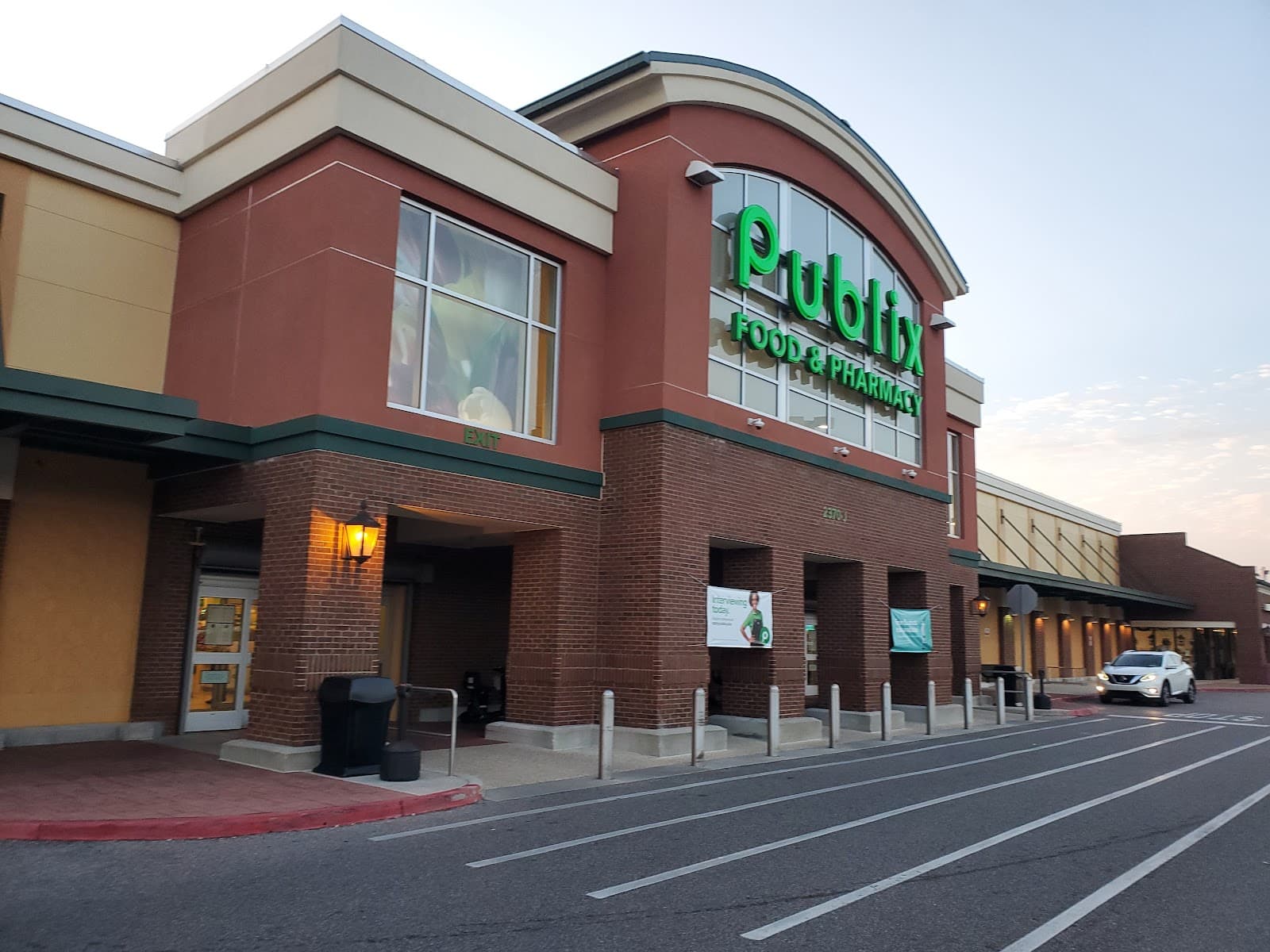 Publix Super Market at Hillwood Shopping Center - Image 1