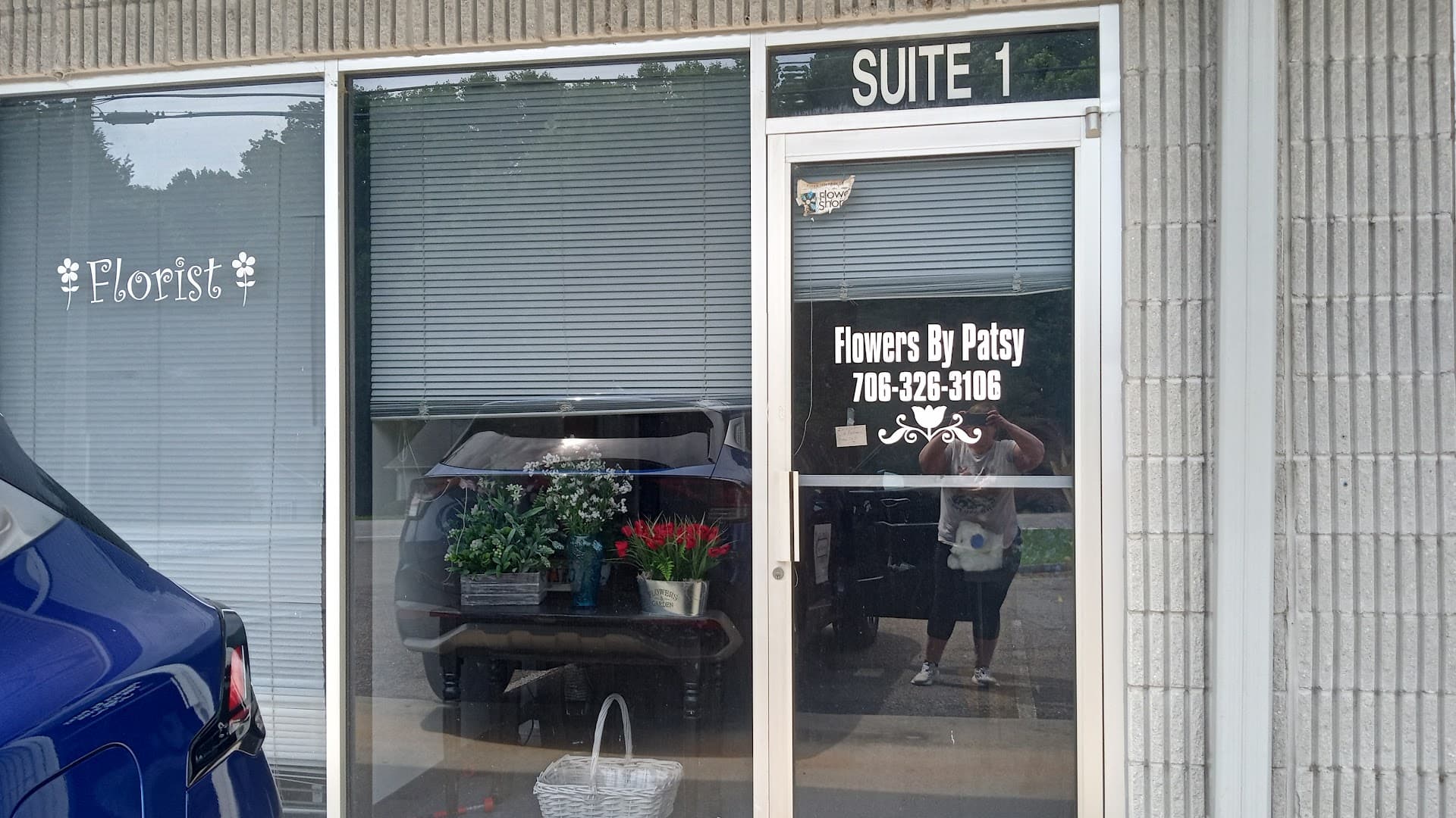 Flowers By Patsy - Image 1