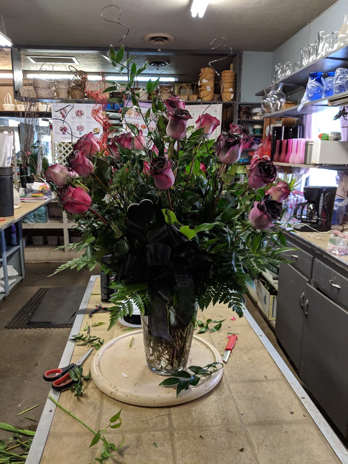Los Banos Flower Shop - Image 1