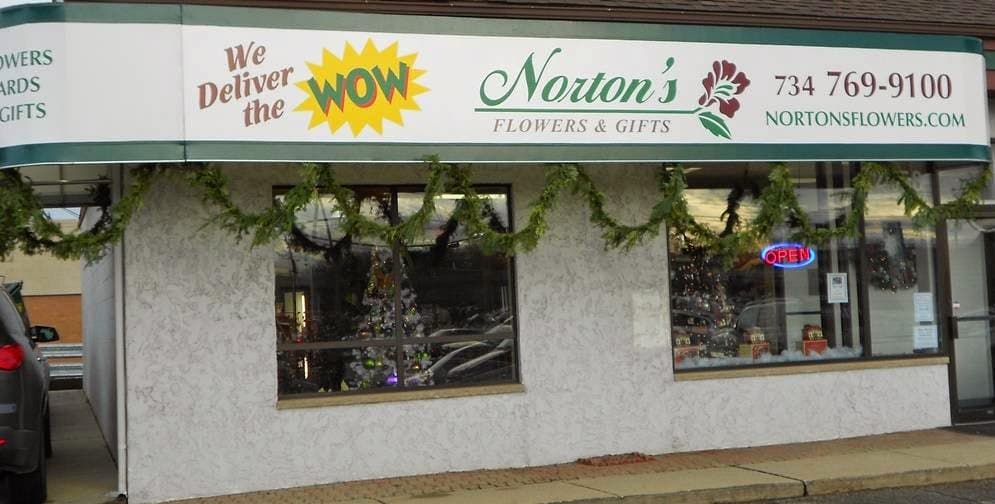 Norton's Flowers & Gifts - Image 1