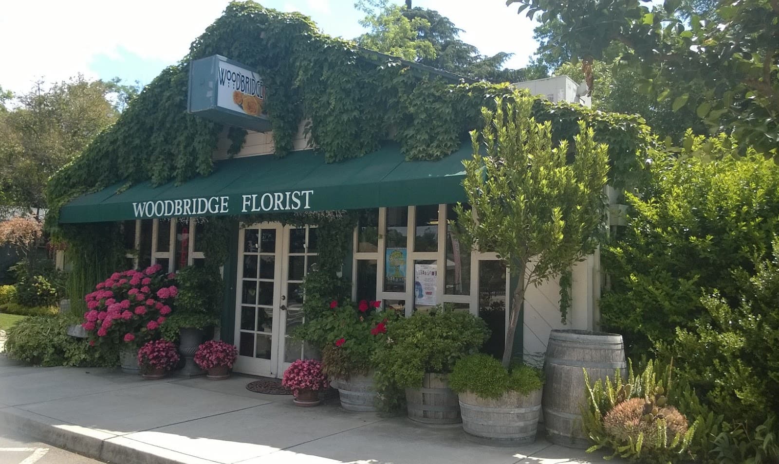 Woodbridge Florist - Image 1