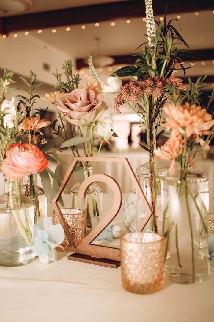 Sloan Delores Flowers - Image 1