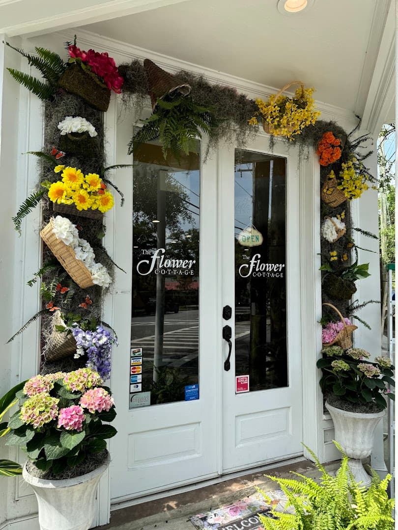 The Flower Cottage - Image 1