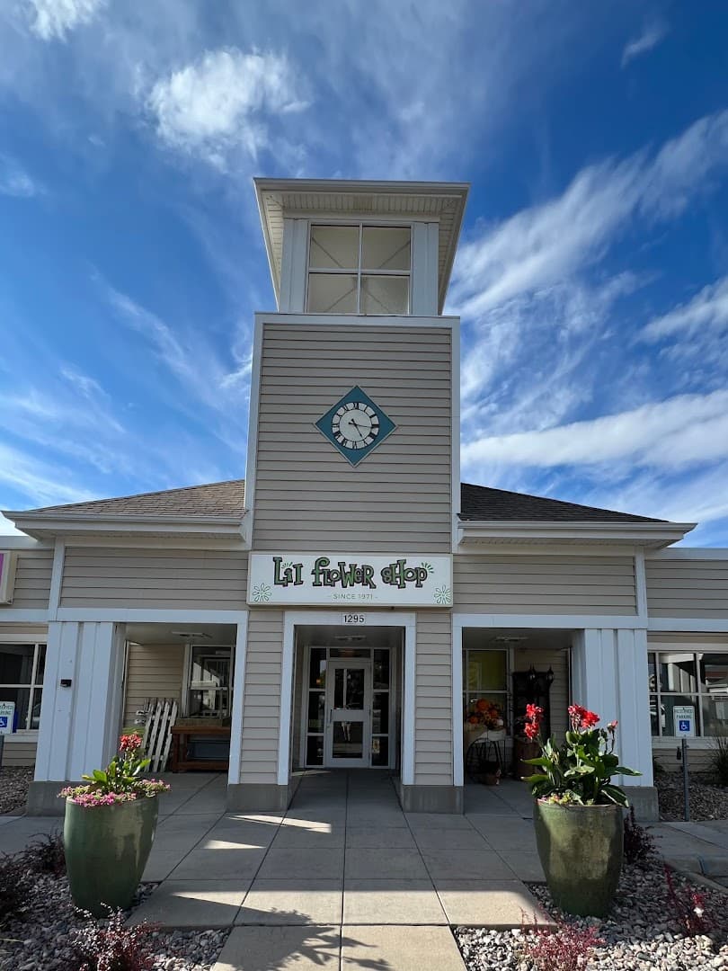 Li'l Flower Shop - Image 1