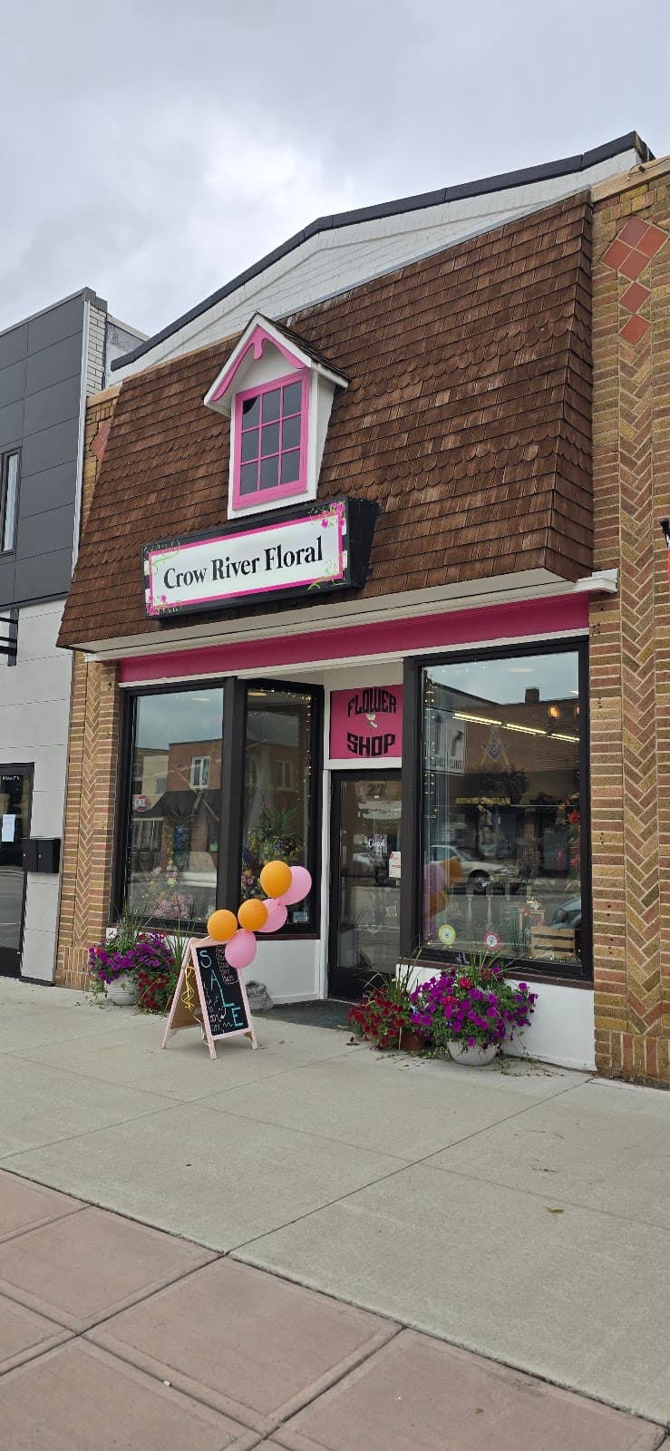 Crow River Floral & Gifts - Image 1