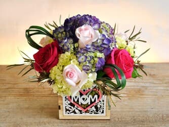 Polites Florist - Image 1