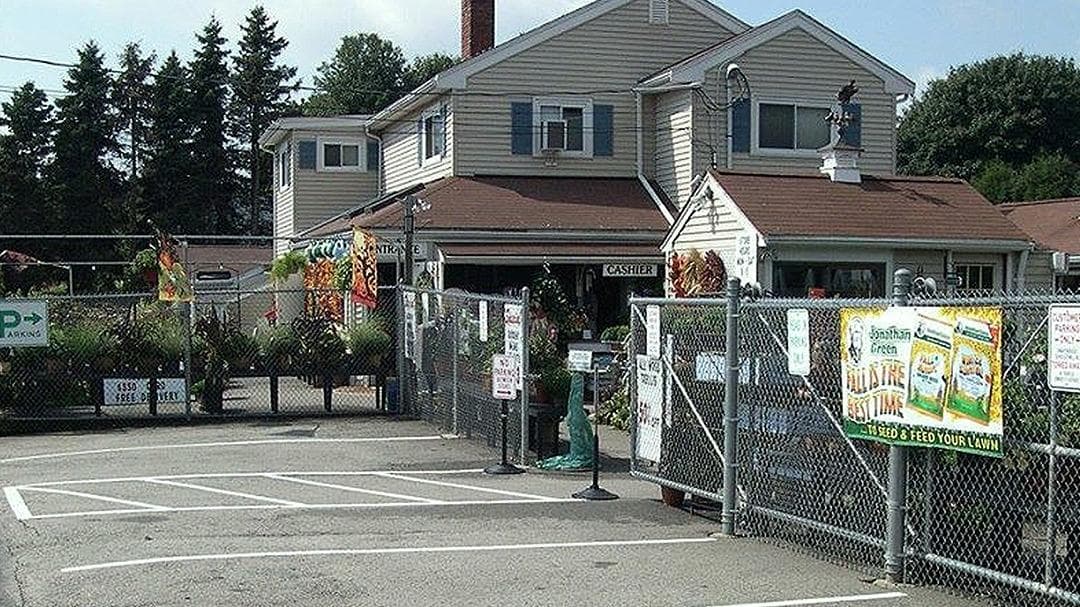 Marblehead Gardens - Image 1
