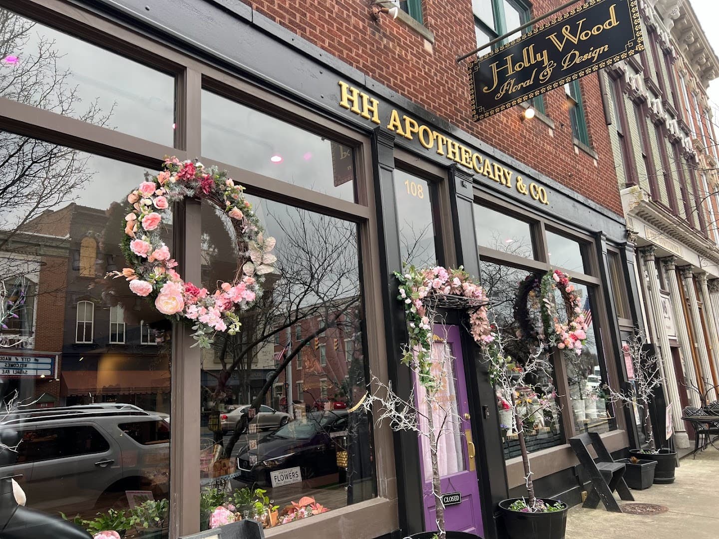 HollyWood Floral & Design - Image 1