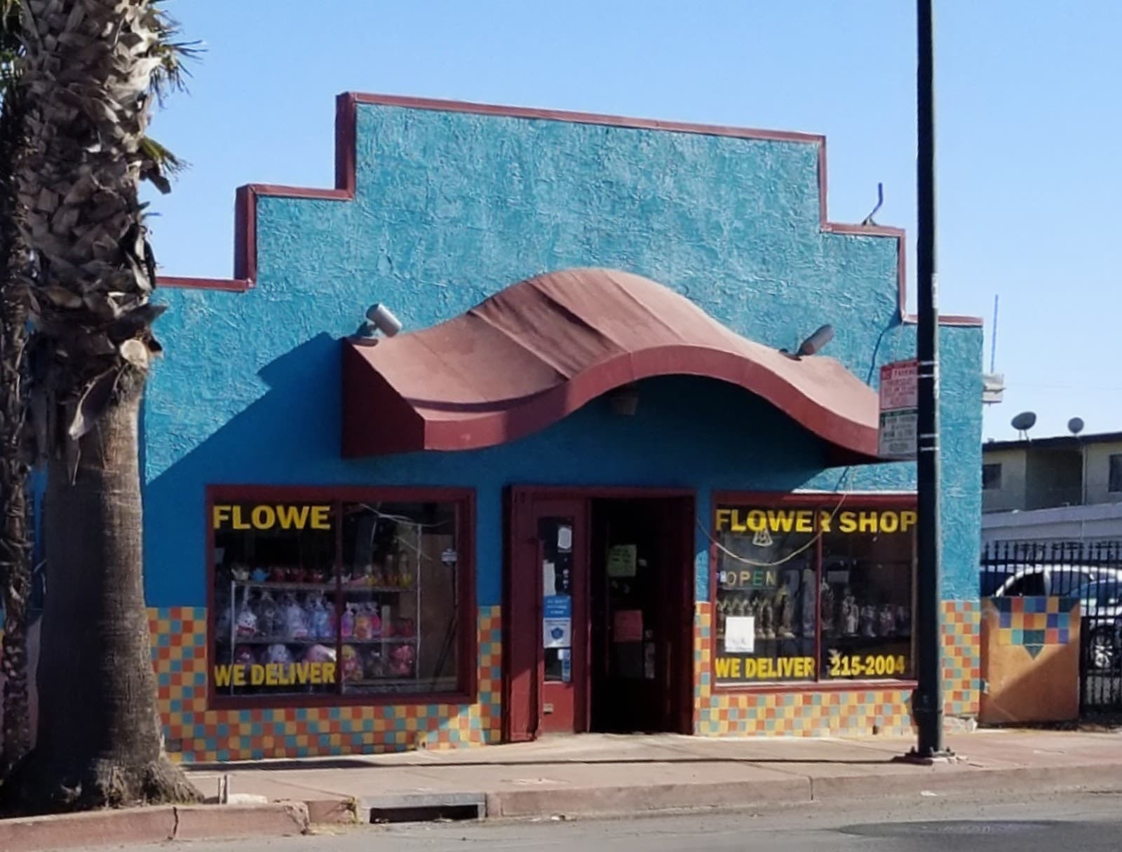 Alicia's Flower Shop - Image 1