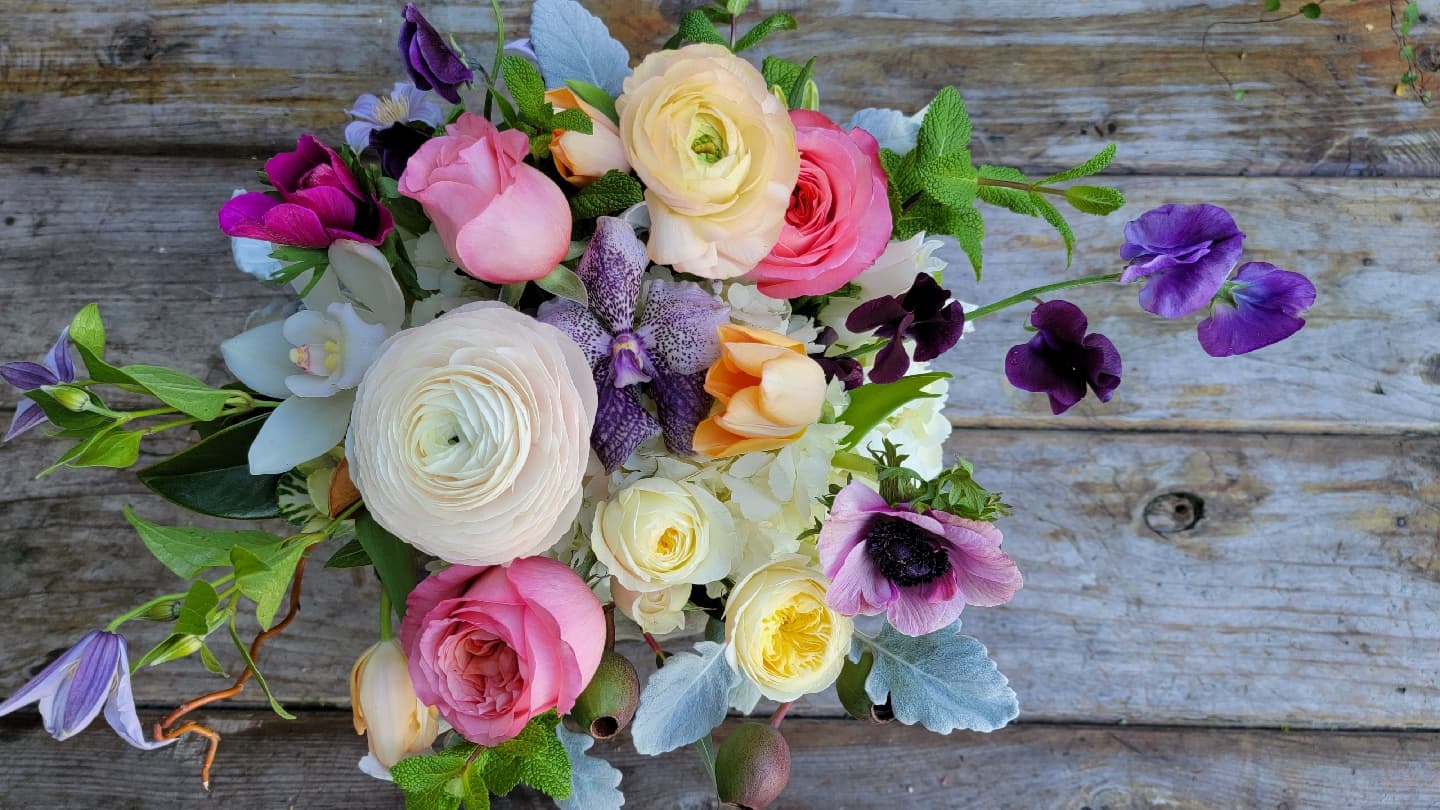 Misaghi Design . Orinda Florist - Image 1