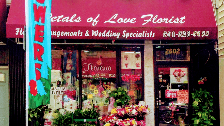 Golden Petal Florist - Image 1