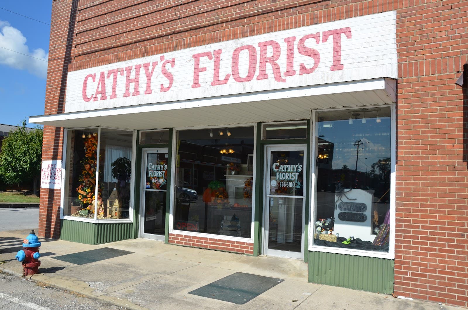 Cathy's Florist - Image 1