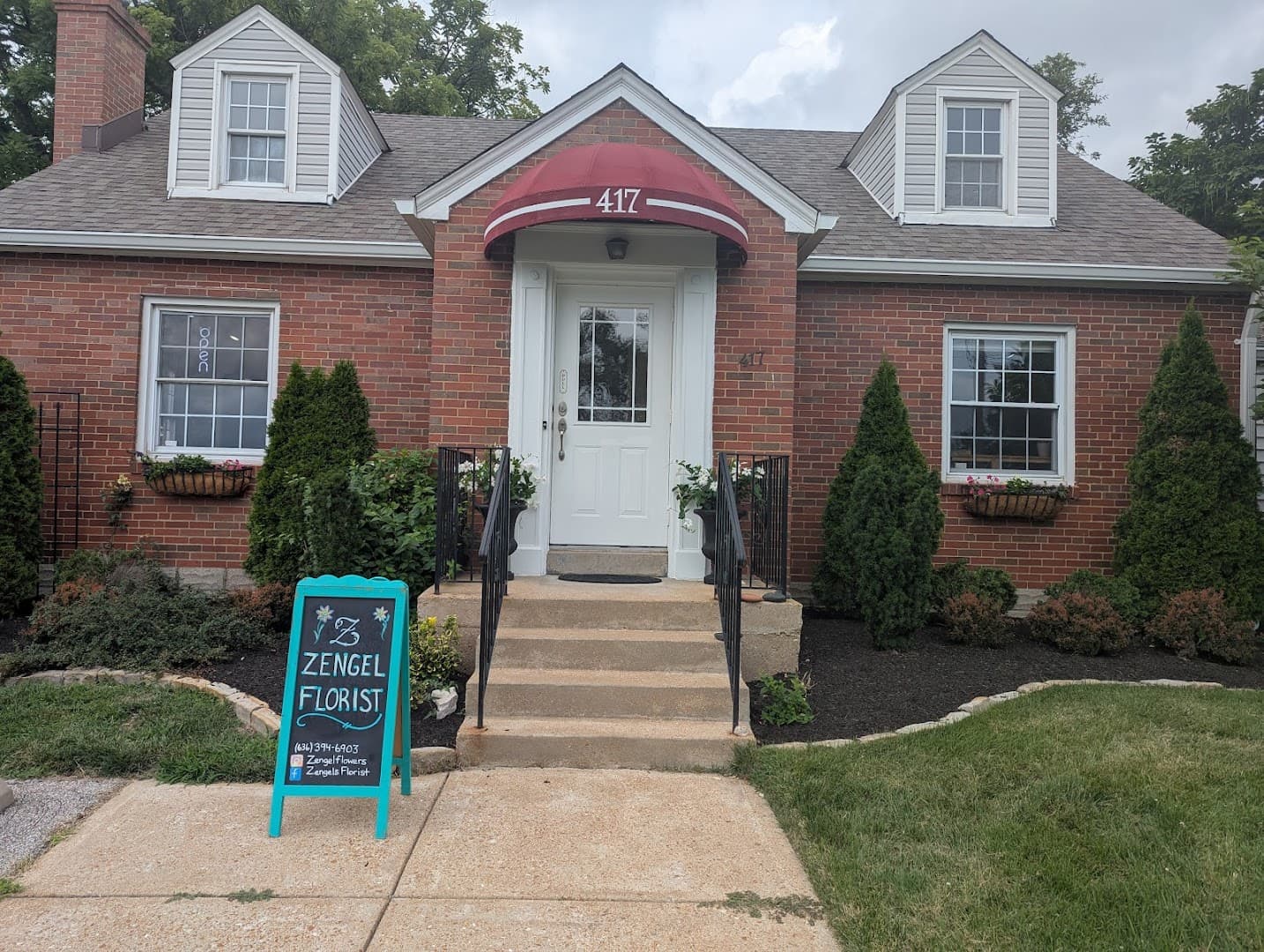 ZENGEL FLOWERS AND GIFTS - Image 1