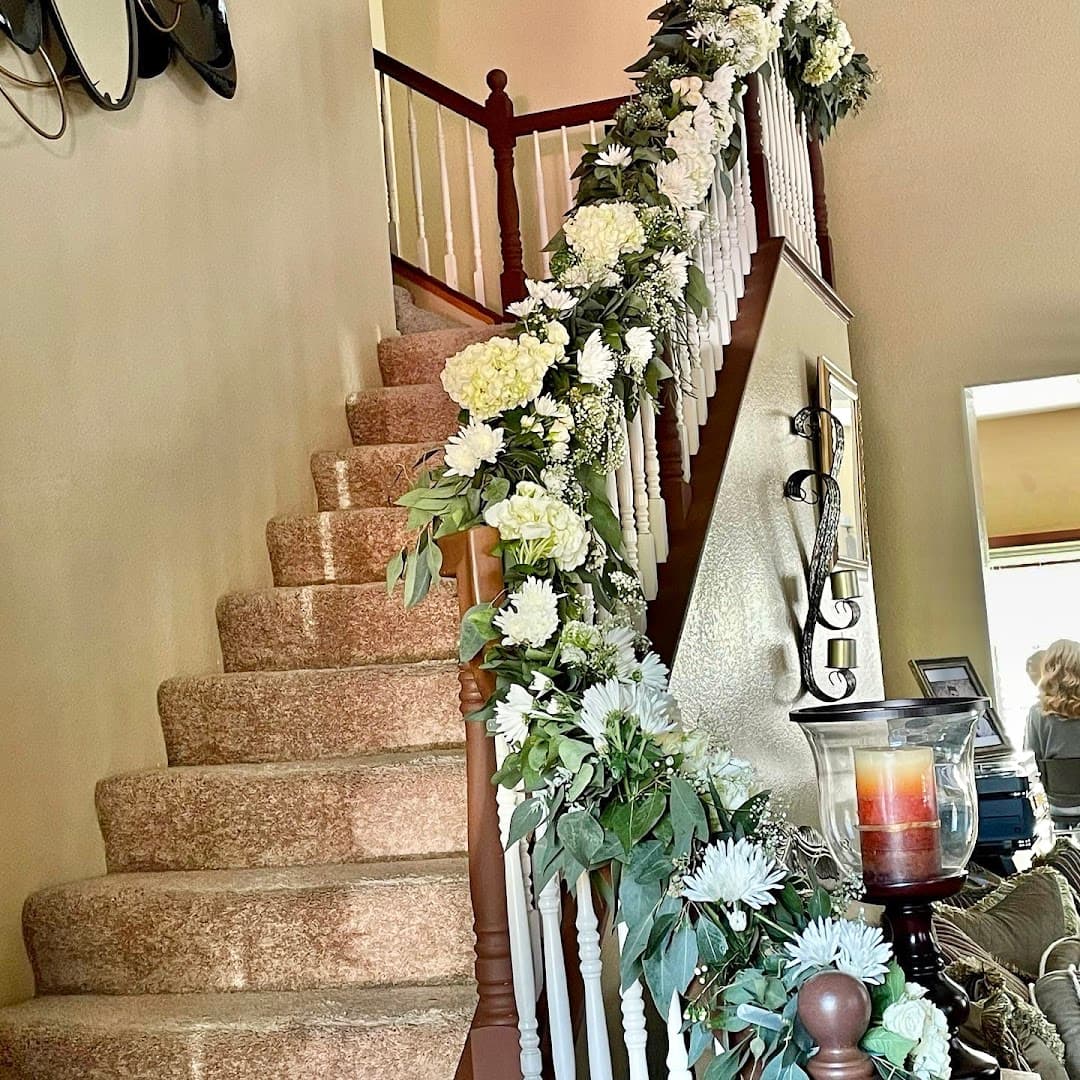 The Singing Florist Flowers by Mayra - Image 1