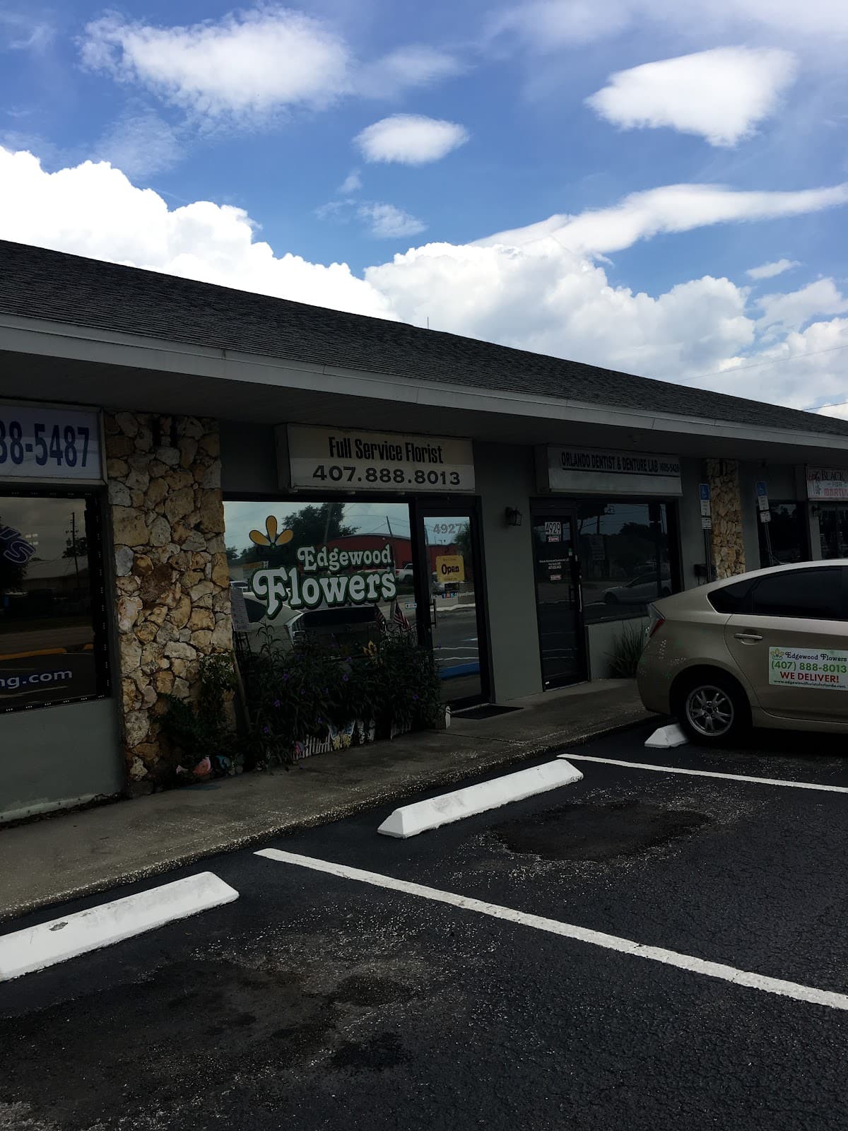 Edgewood Flowers - Image 1