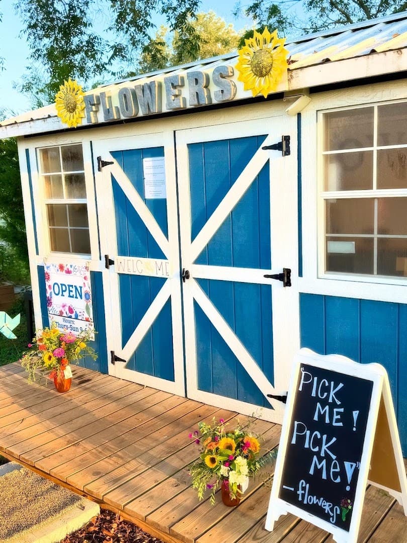 Twin Run Flower Farm - Image 1