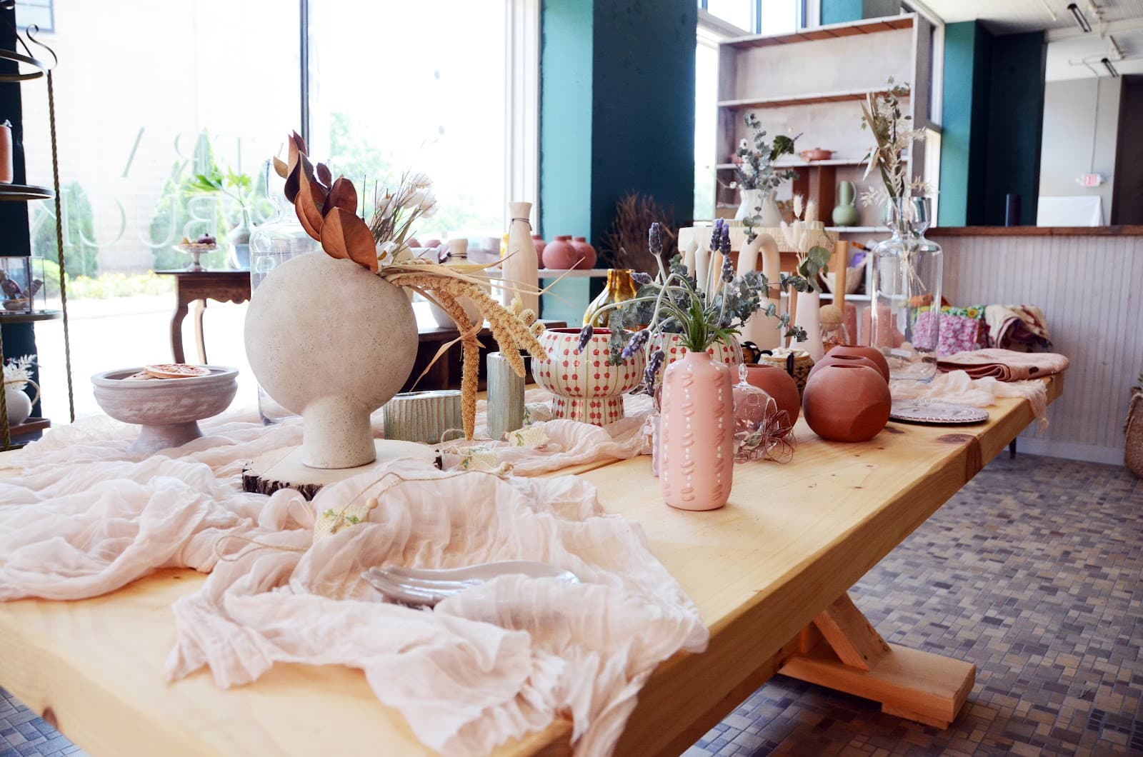 Vera & Buck Floral - Image 1