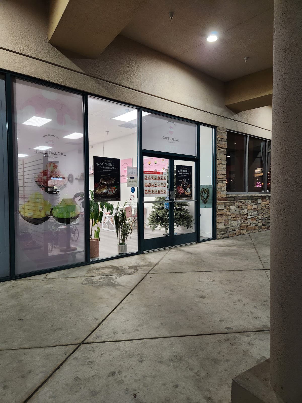 Conroy's Flowers - Florist & Flower Delivery - Image 1