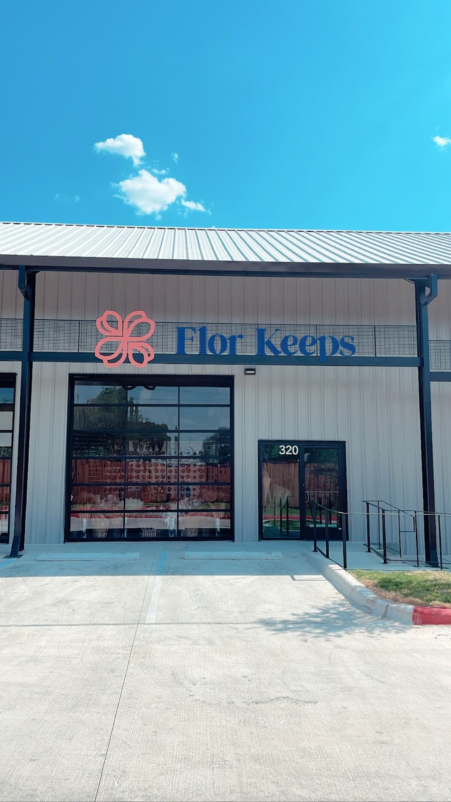 Flor Keeps - Image 1