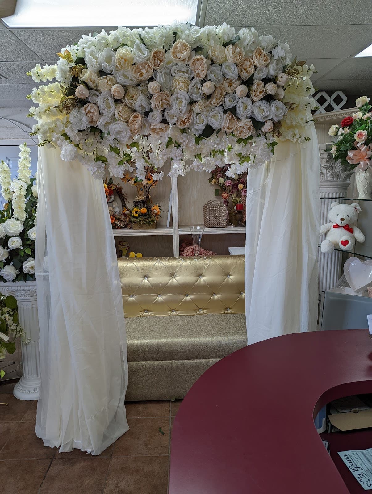 Bita's Flower Shop - Image 1