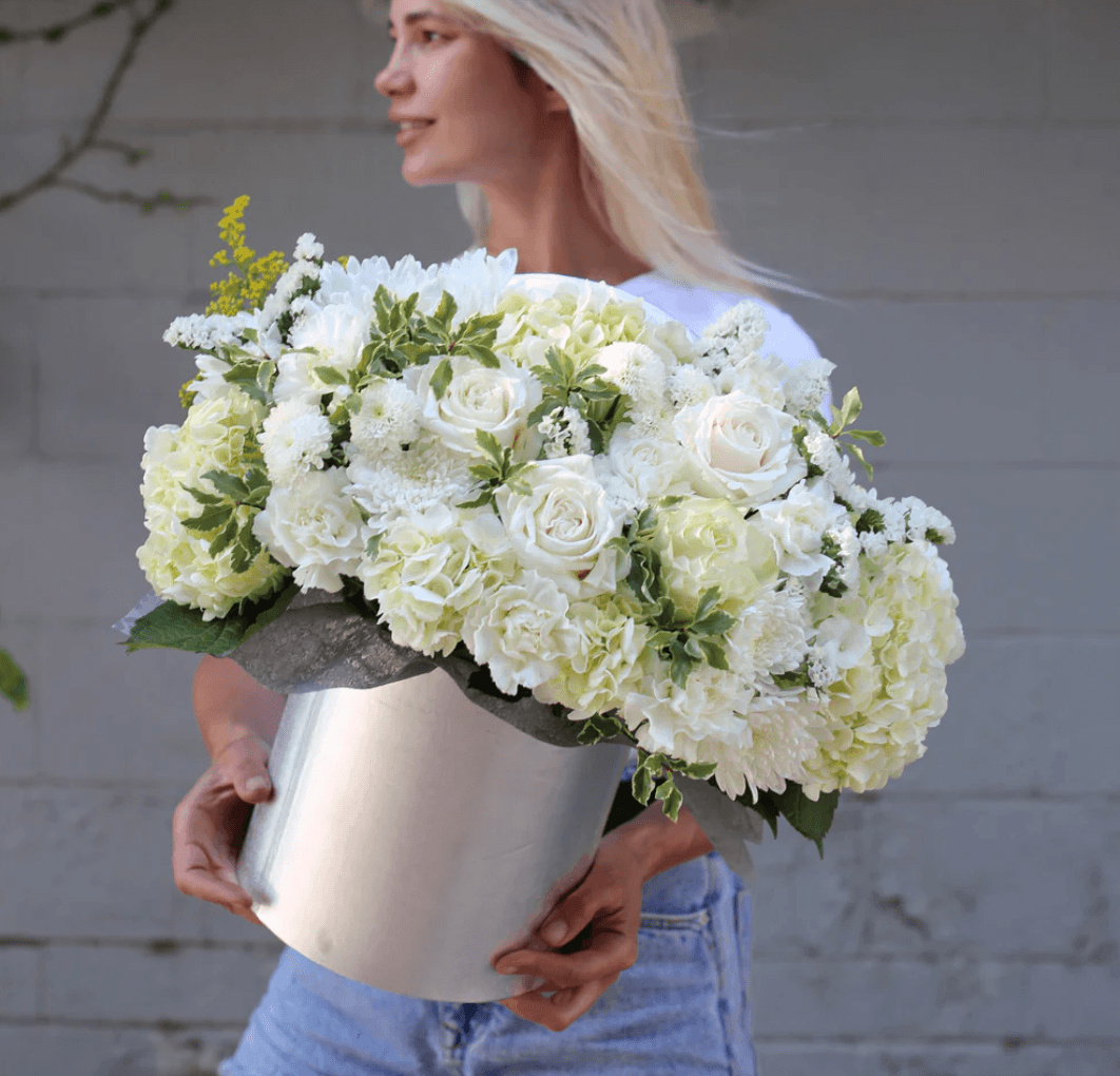 Pink Clover Flower Delivery Honolulu - Image 1
