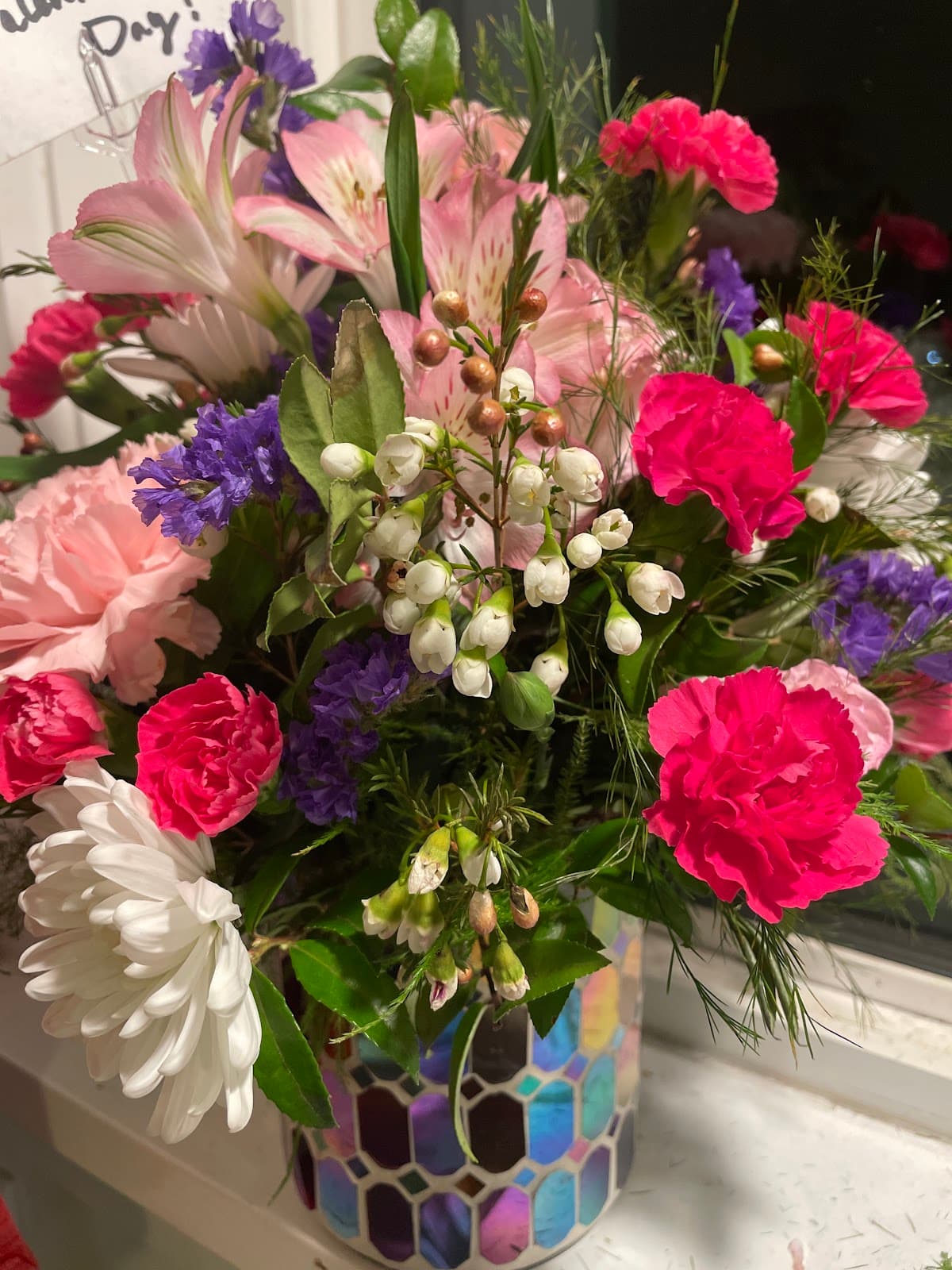 Sigman's Flowers and Gifts - Image 1