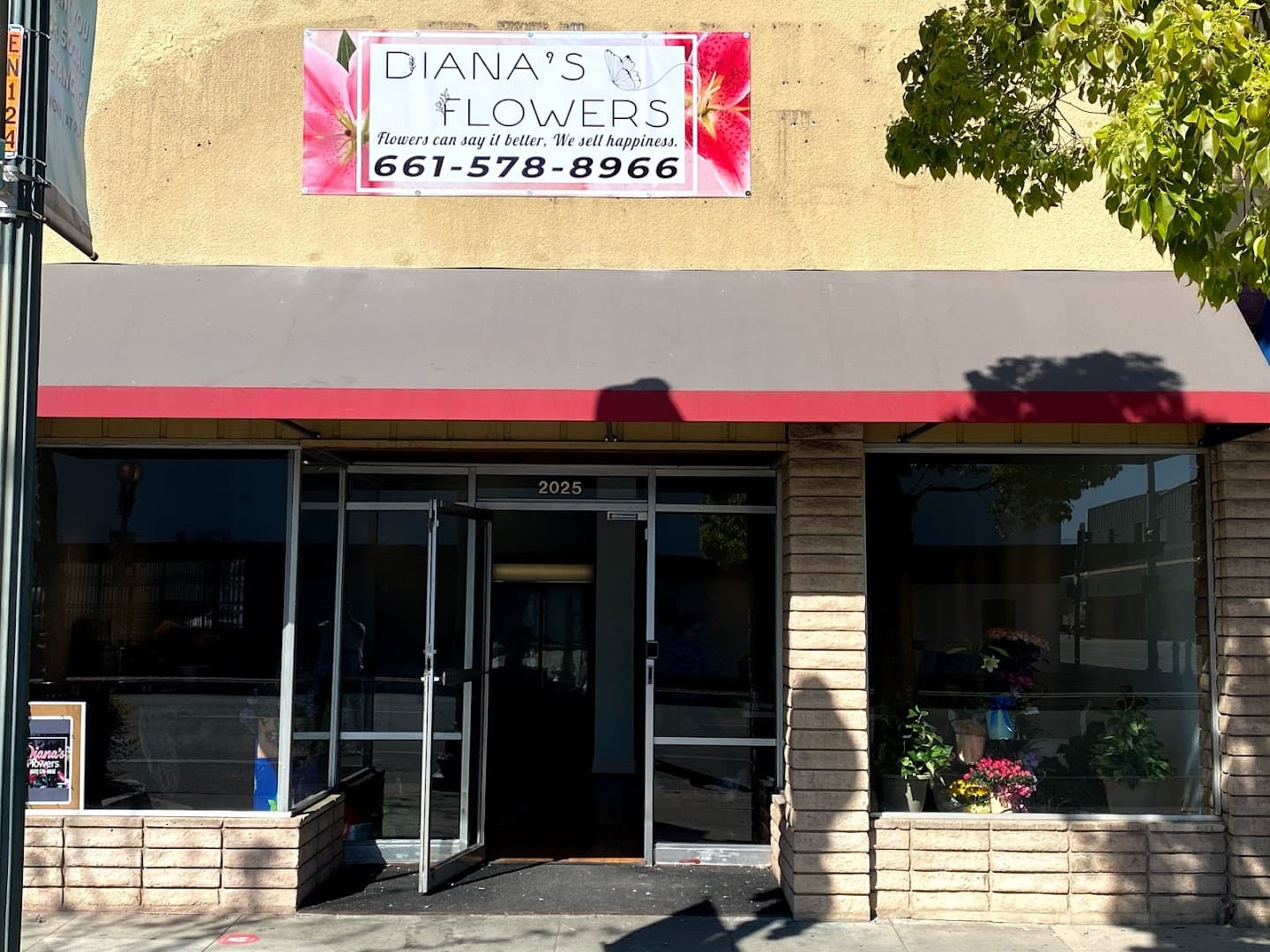 Diana's Flowers - Image 1