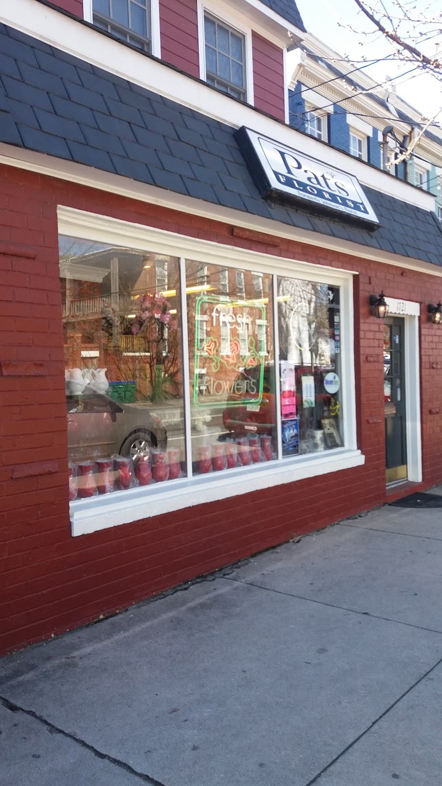 Pat's Florist - Image 1