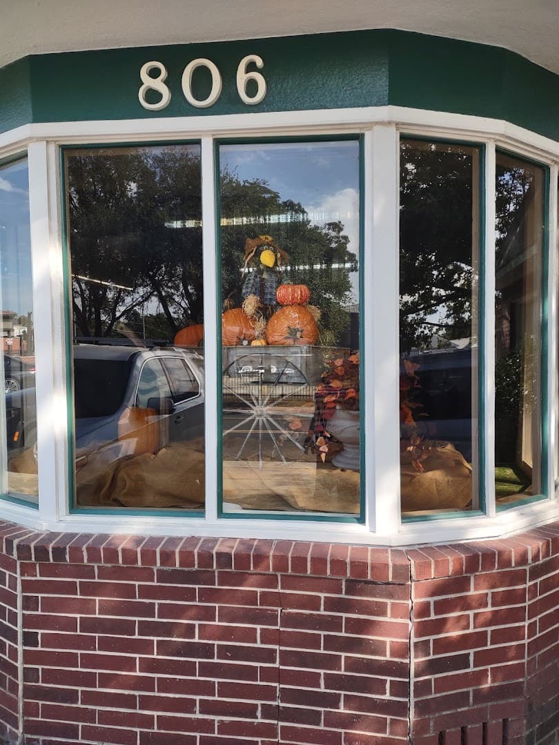 Bastrop Florist - Image 1