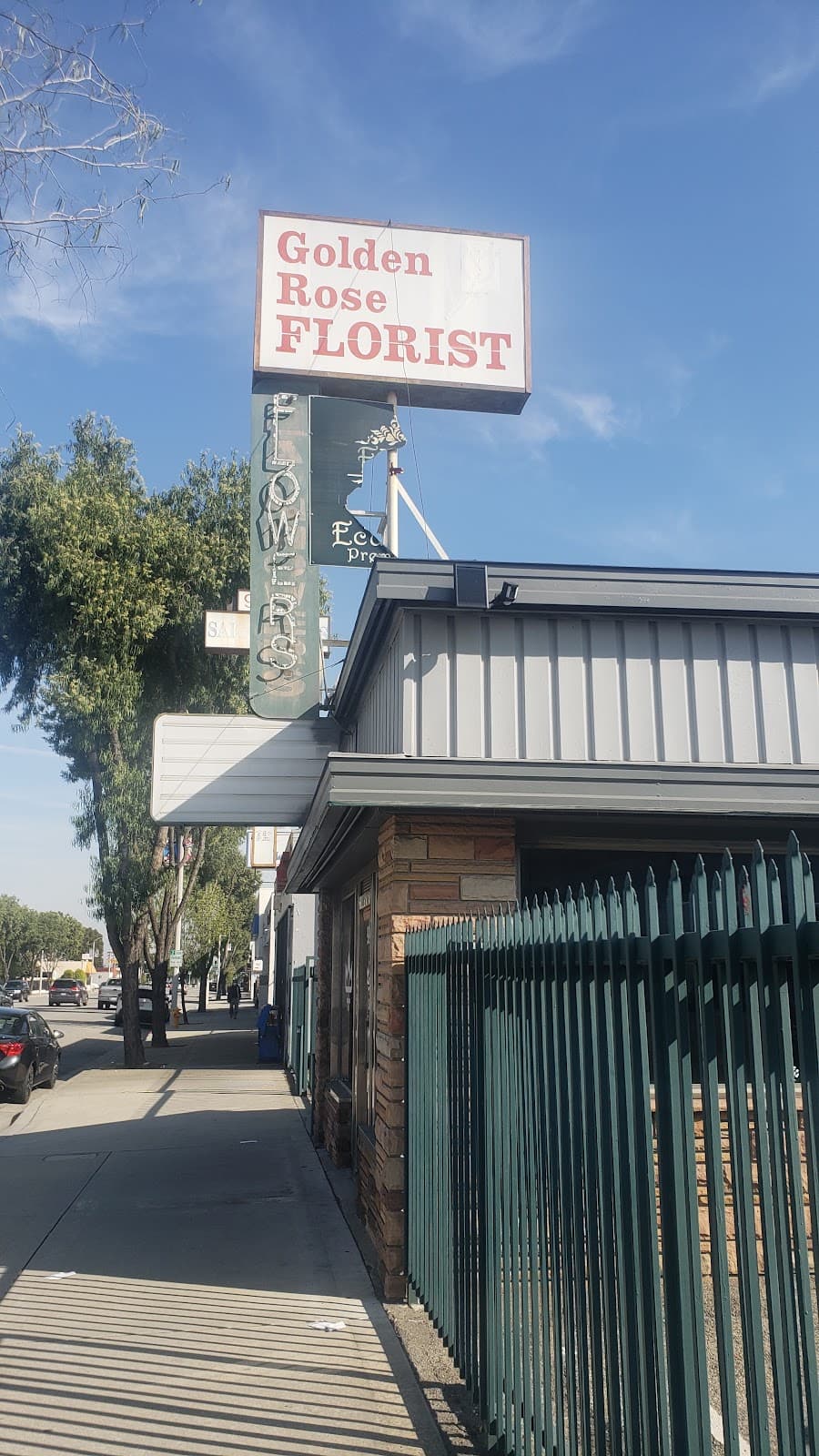 Golden Rose Florist - Image 1