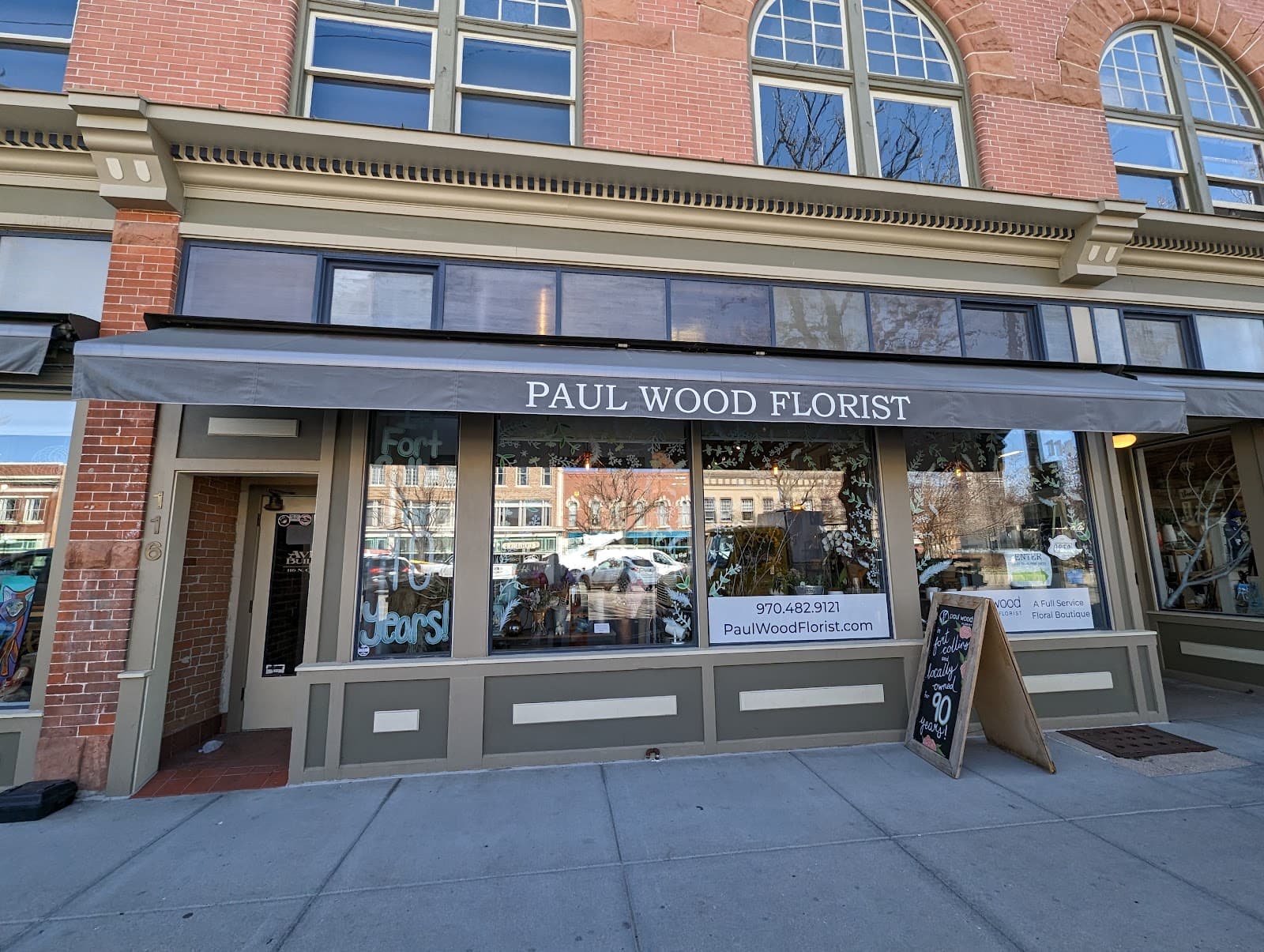 Paul Wood Florist - Image 1