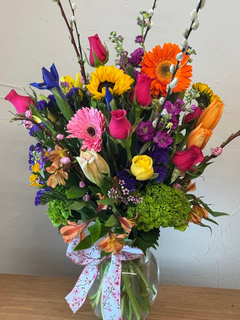 Rae’s Dillon Chapin Florist - Image 1