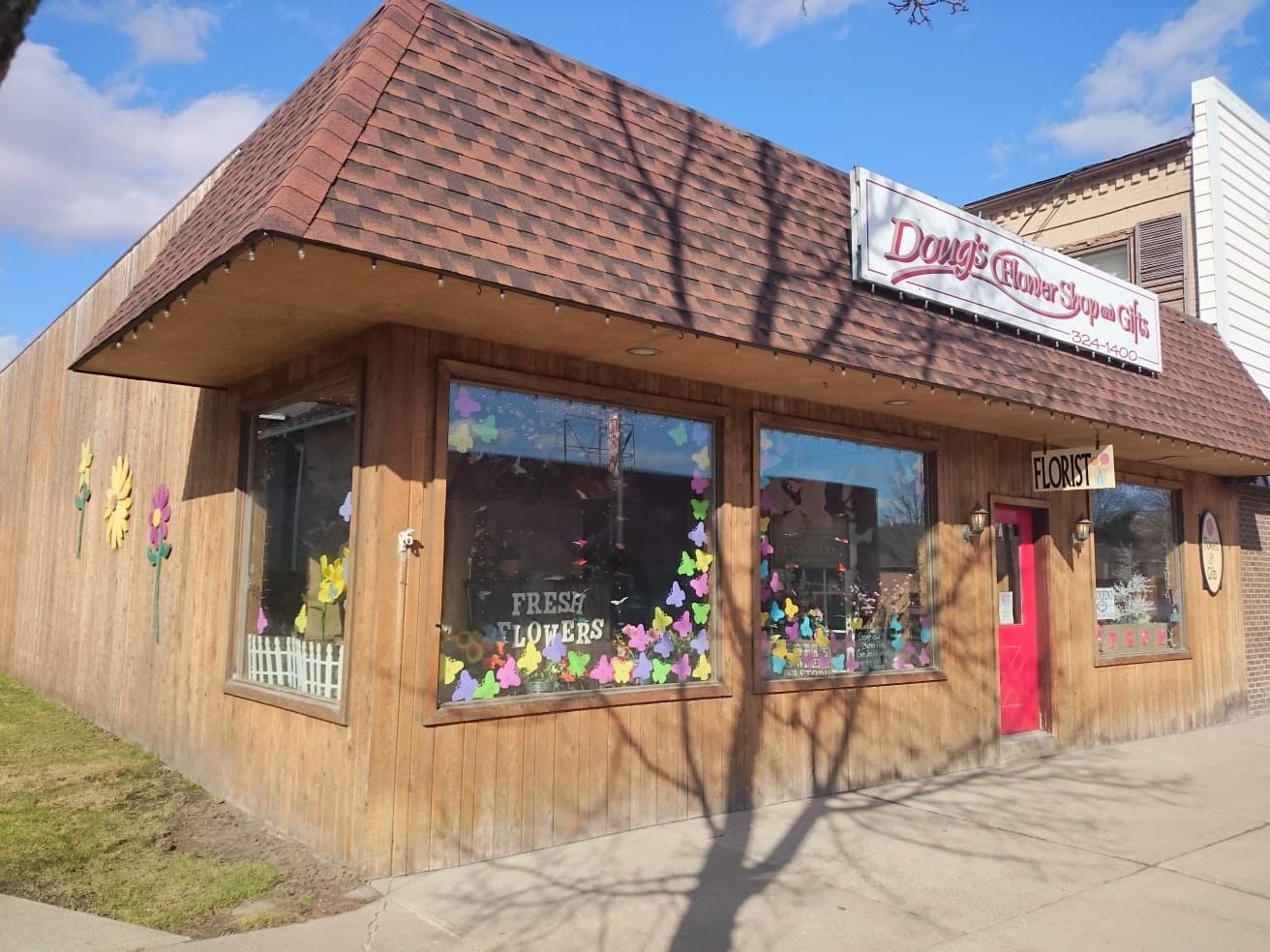 Doug's Flower Shop - Image 1