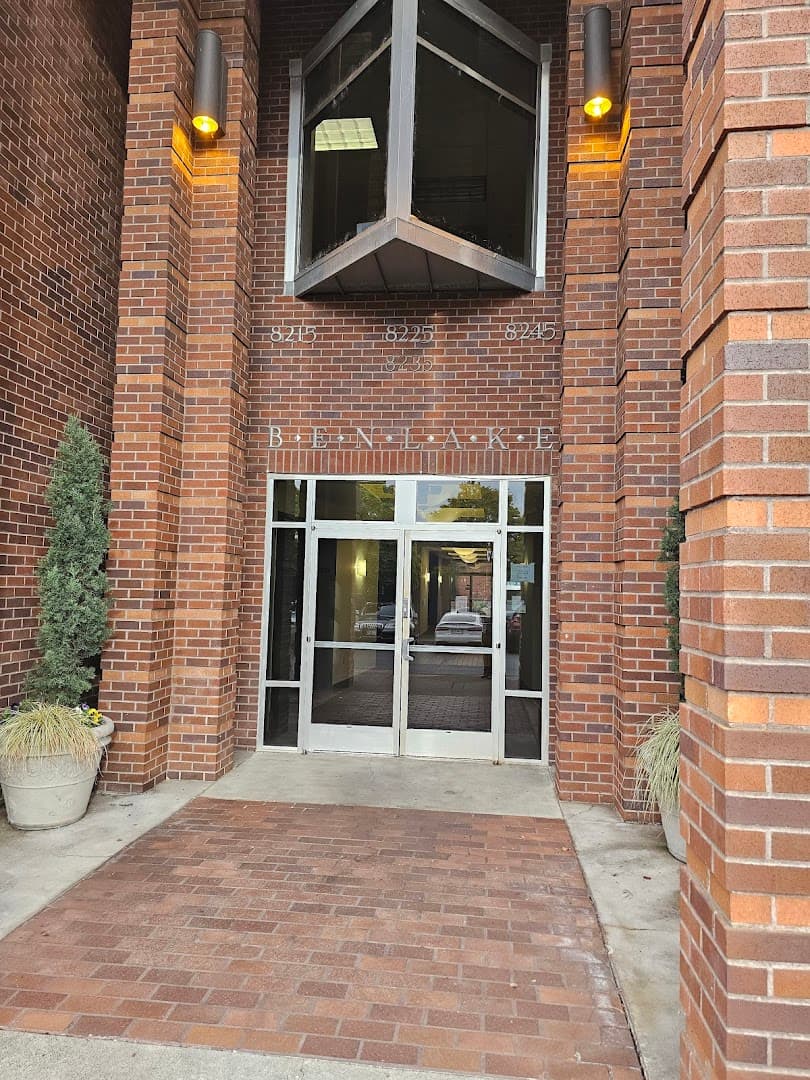 Williams Flower & Gift - Tualatin Florist - Image 1