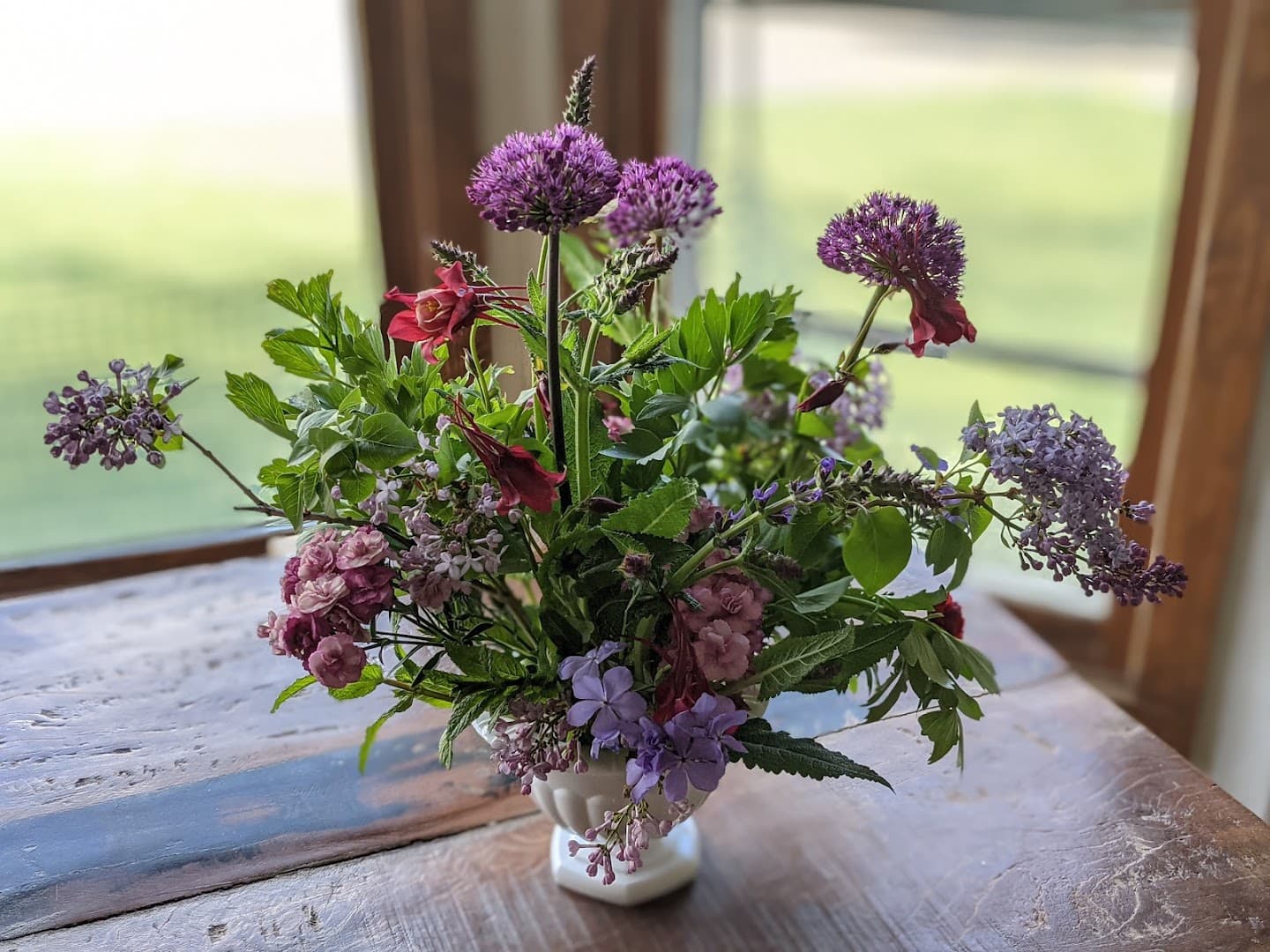 Dew Lily Flower Farm, Wedding Florist - Image 1