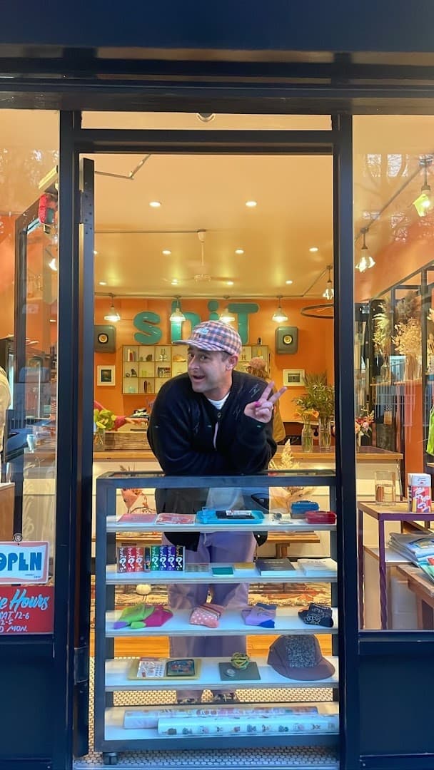 Park Delicatessen - Image 1