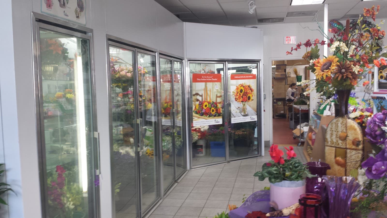 Montgomery Village Florist Inc - Image 1