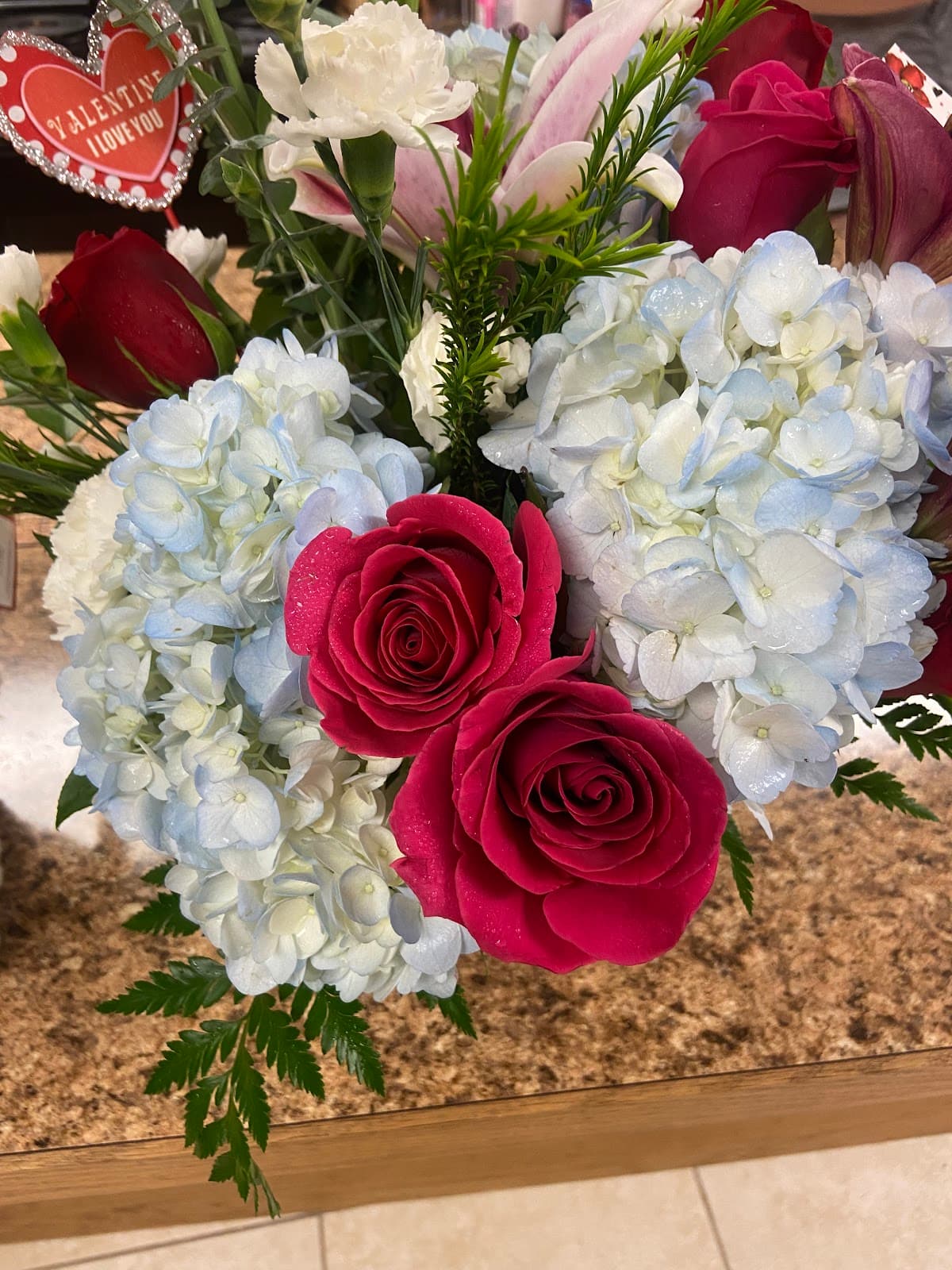 Jeanie's Flowers And More - Image 1