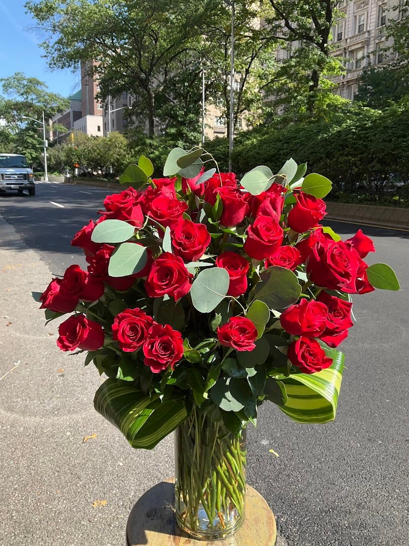Flowers by Valli & Events - Image 1