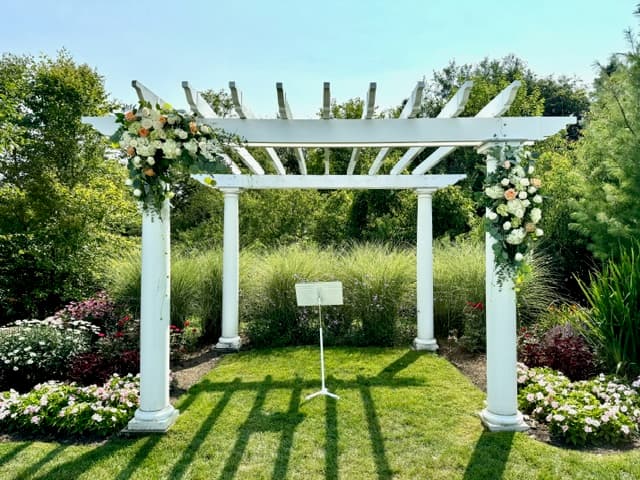 Naperville Florist - Image 1